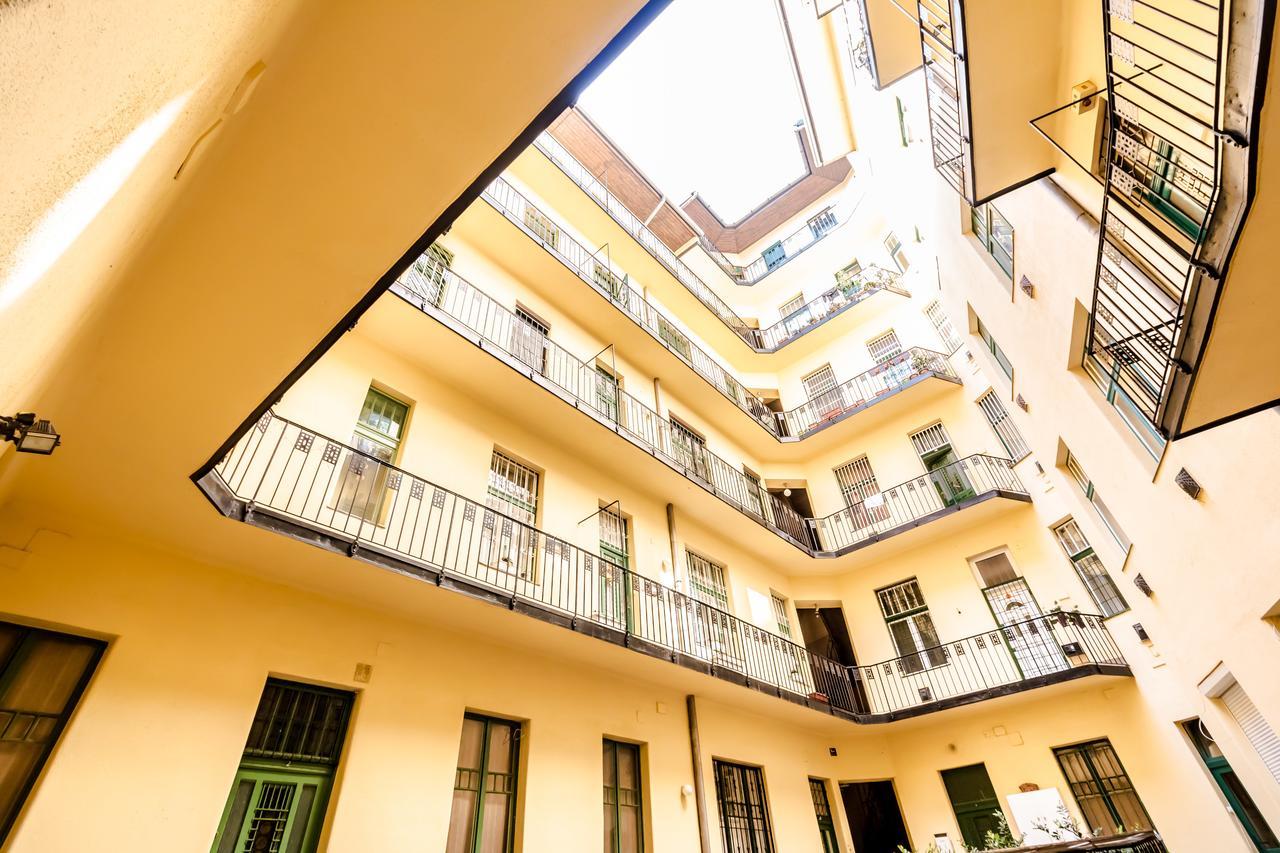 Appartement Mickey'S Flat Close To Budapest Whale Extérieur photo